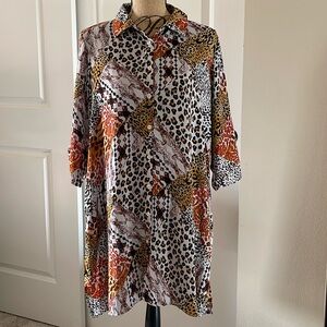 Indigo Rose Animal Print Tunic. 1X